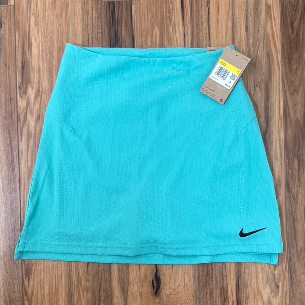Nike Dri-Fit Turquoise A-Line Mini Skirt/Skort for Athletic Wear